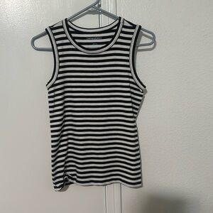 Black and white tank top only worn once in great condition Medium